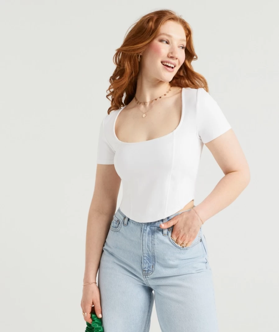 Sportsgirl Women's Bella Ponte Short Sleeve Top - Stylish Casual Tee for Everyday Wear