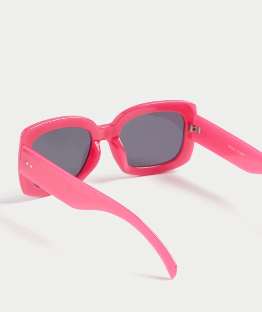Sportsgirl Women's Pink Minnie Sunglasses - Fashion Sunglasses for Women