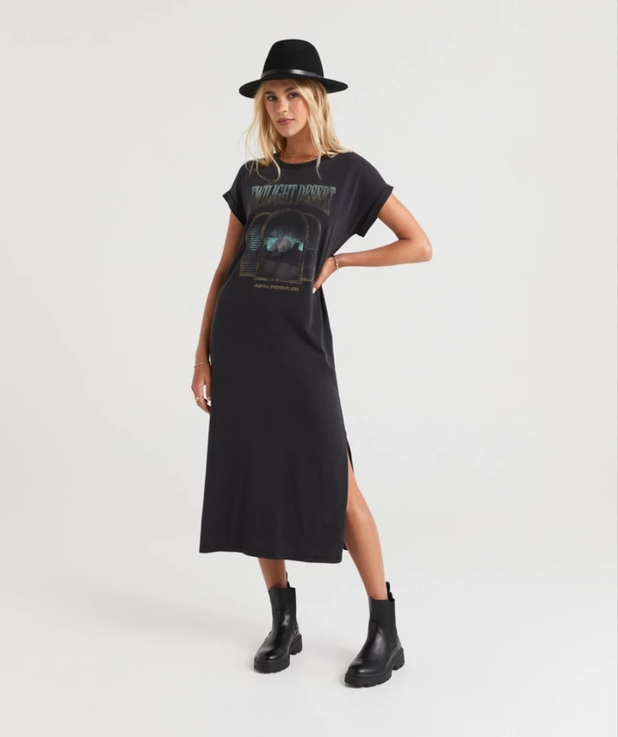 Sportsgirl Women's Washed Black Twilight Desert Graphic Midi Dress