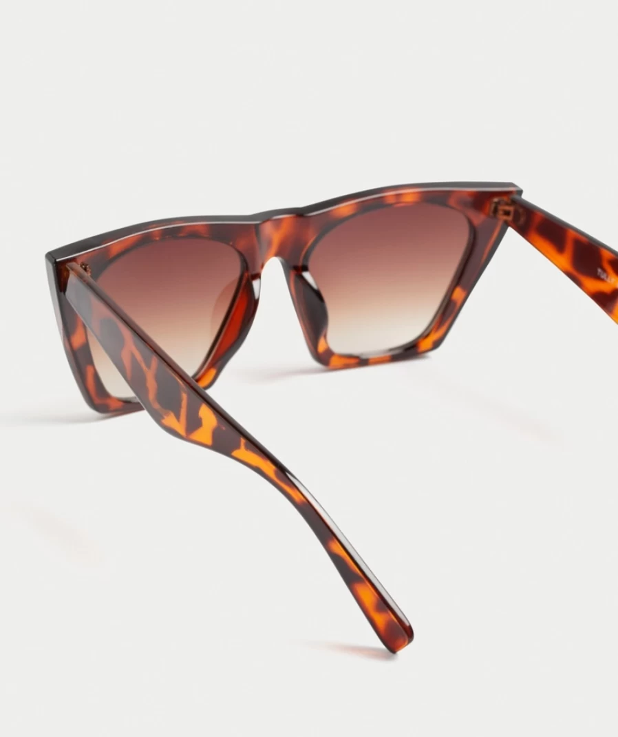 Sportsgirl Women's Tort Tully Sunglasses – Stylish & Trendy Shades