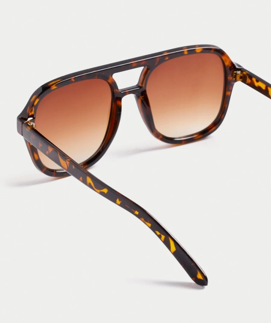 Sportsgirl Women's Tort Tia Sunglasses – Stylish & Trendy Shades