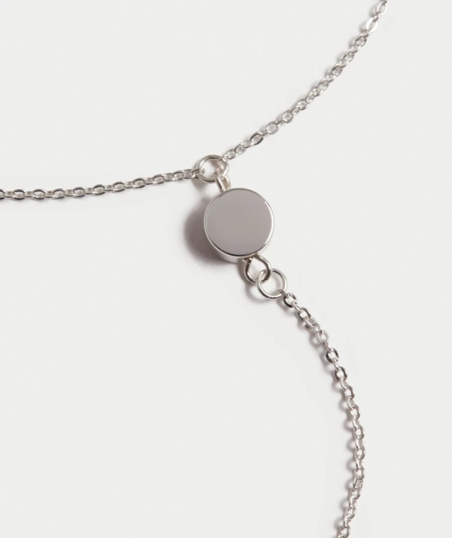 Sportsgirl Women's Silver Y Drop Necklace - Elegant Dangling Y-Chain Pendant