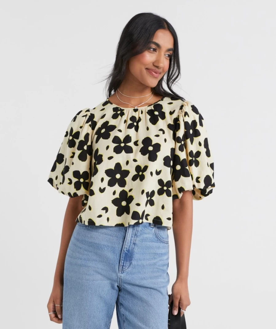 Sportsgirl Women's Floral Linen Blend Top with Volume Sleeve