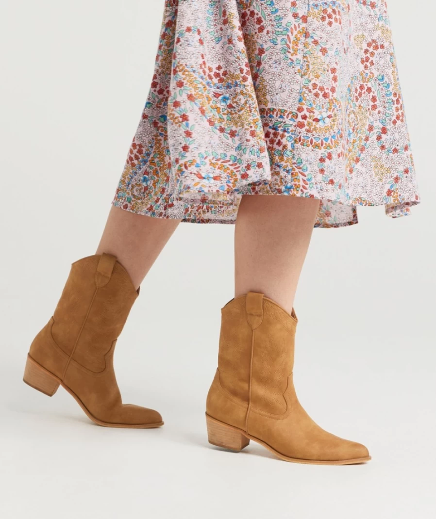 Women's Tan Bailey Western Boots by Sportsgirl - Stylish Cowgirl Ankle Boots for Fashion