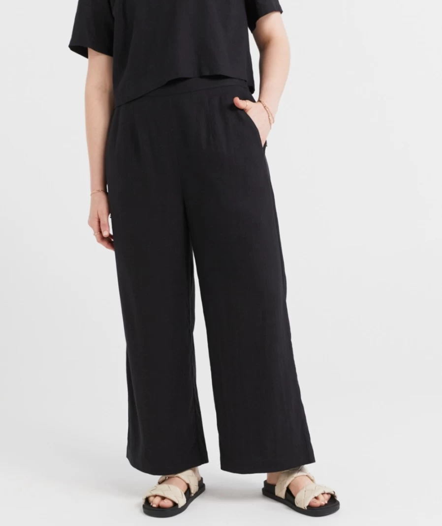 "Sportsgirl Women's European Linen Blend Culotte Pants"