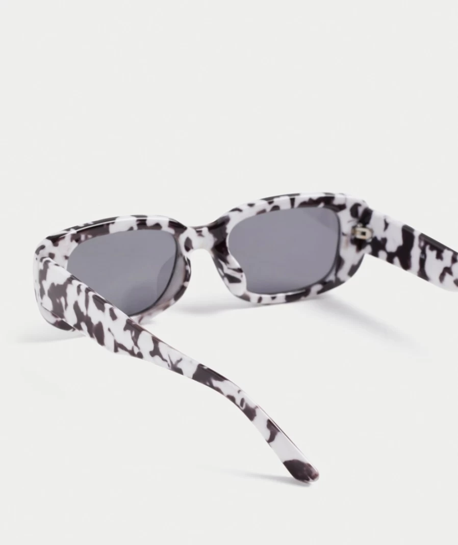 Sportsgirl Women's Luna Tort Sunglasses - Snow Collection