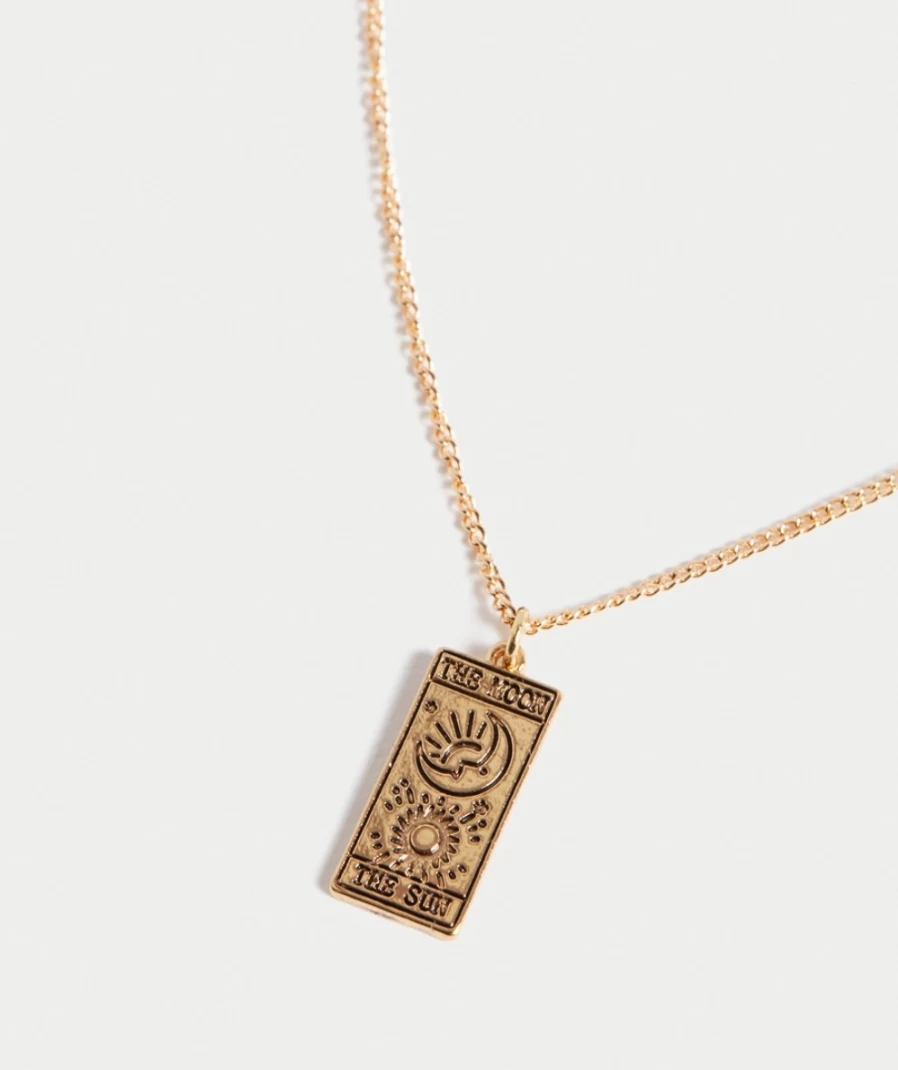 Sportsgirl Gold Star & Moon Tarot Card Pendant Necklace for Women